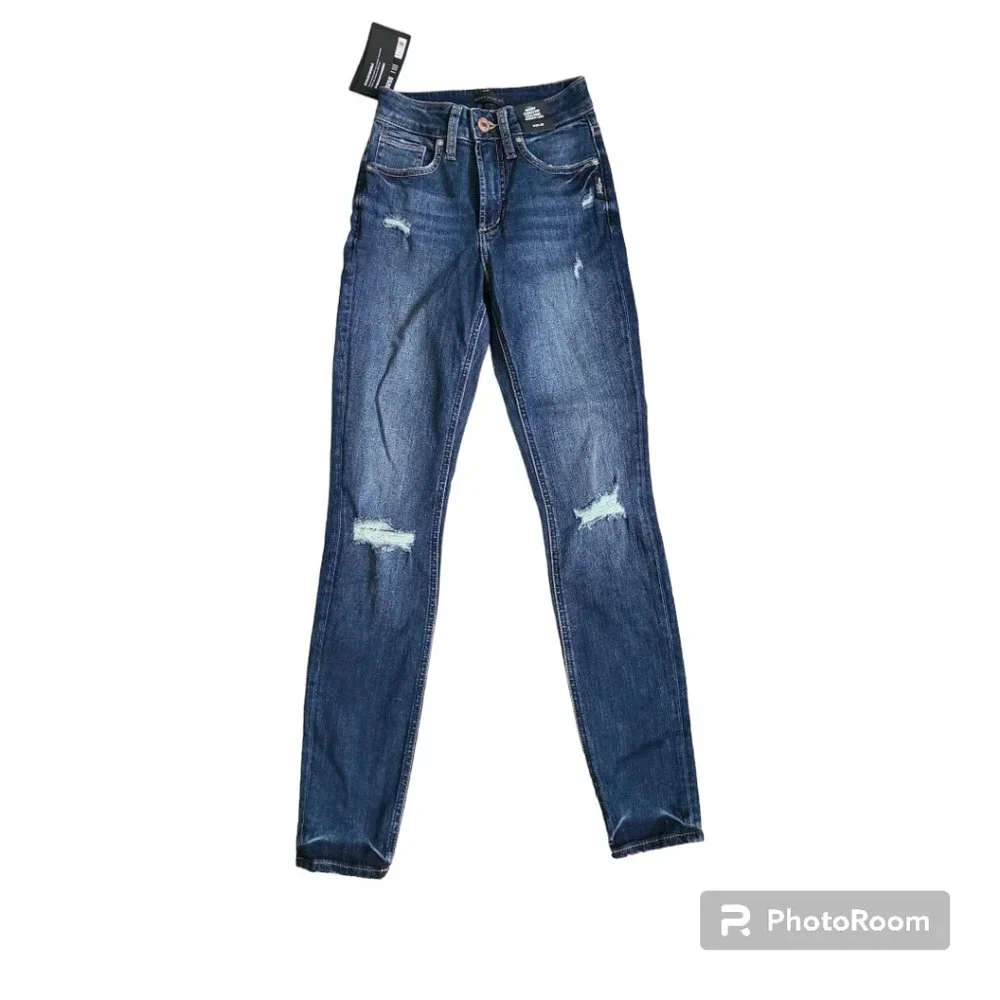 Skinny Blue Jeans - Picture 2 of 7